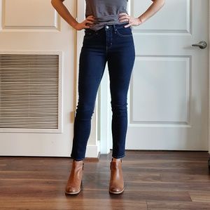Levi's Shaping Skinny Jean